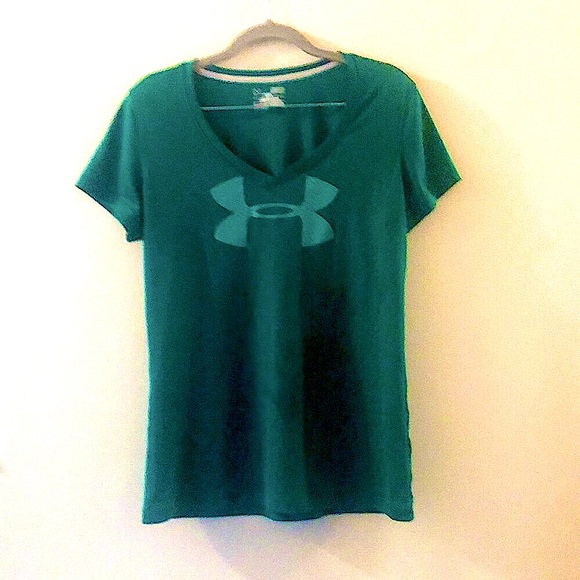 Under Armour workout top - Picture 3 of 5